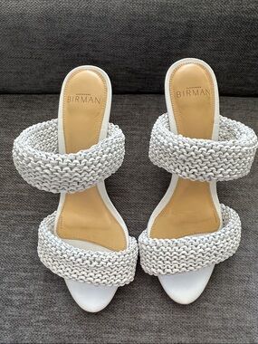 Alexandre Birman white sandals